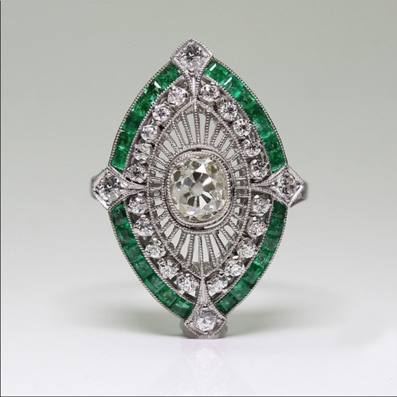 🛑SOLD OUT🛑🙌HP🙌STERLING EMERALD DIAMOND RING - Picture 7 of 7